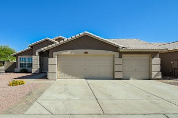3424 W Lone Cactus Dr Phoenix, AZ 85027